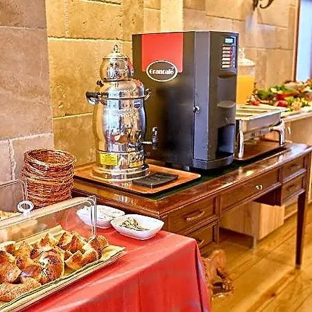 Ardey Hotel 3*