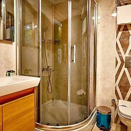 Ardey Hotel 3*