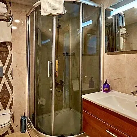 Ardey Hotel 3*