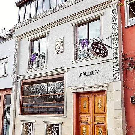 Ardey Hotel 3*